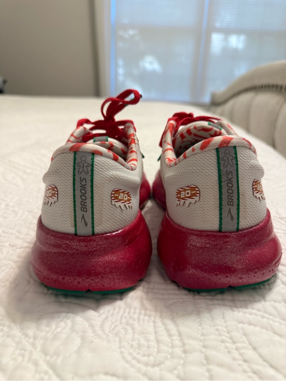 Brooks Women’s Glycerin Running Shoes - Limited Edition Christmas Drop - Picture 4 of 6
